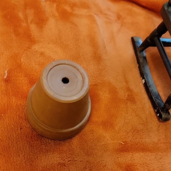 Rustic Wooden Mini-Chair with Small Pot - Picture 7 of 11